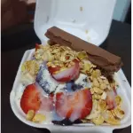 Hambúrguera de açaí( porção 300ml)