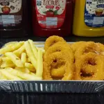 Porção mista de batata e cebola