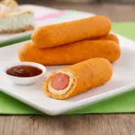 ENROLADO DE SALSICHA E QUEIJO