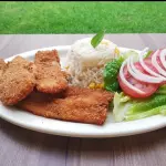 Filete de pescado empanizado