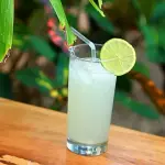 Suco de água de Coco