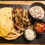 FAJITAS DE POLLO A LA PLANCHA