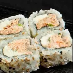 Uramaki patê de atum. 4 unidades.