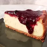 Fatia Cheesecake com Frutas Verm.