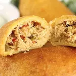 EMPANADA DE POLLO