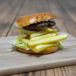 HAMBURGUESA CON QUESO