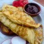 OMELETTE JAMON Y QUESO
