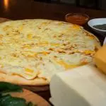 PIZZA 4 QUESOS