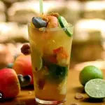 CAIPIRINHA CAJU C/LIMAO E RAPADURA
