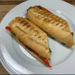 EMPAREDADO VEGETARIANO