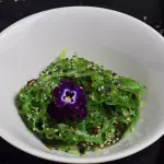 Ensalada de wakame