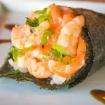 Temaki de camarão com sweet chilli