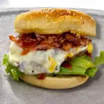 Hamburguesa Especial 🥓