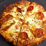 Pizza Peperoni