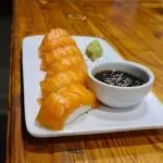 Nigiri de salmón