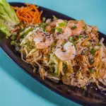 Chop suey con camarones