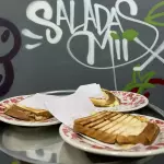 Misto quente com queijo minas
