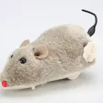 Ratón de peluche corredor