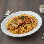 Yakimeshi de pollo