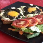 Huevos con Chimichurri