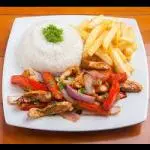 saltado de pollo