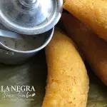 EMPANADA  DE CARNE x 2