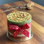 Pistache com Geleia de morango
