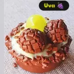 Bombom aberto de uva