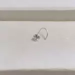 Aro Piercing Nostril Corazón Circon