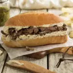 Sandwich de lomito de res