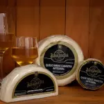 Queijo Canastra Meia Cura - 70$/kg