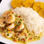 Camarones al ajillo