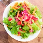 MEIA PORÇÃO DE SALADA