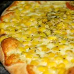 Pizza Mussarela com milho M
