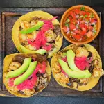 Tostadas mixtas