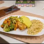 FRANGO GRELHADO COM LEGUMES