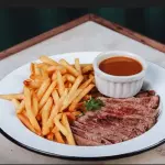 BIFE E BATATA FRITA