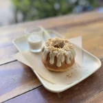 Bolinho de Coco com Doce de Leite