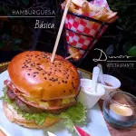 HAMBURGUESA CLASICA