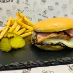 Clasica burger