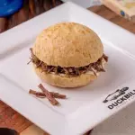 Pão de Queijo - Carne e Cream Chesse