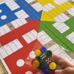 Parchis y caos