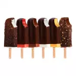 Paletas de helado cubiertas de choco