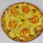 Muçarela + Broto de MMs + Coca 2L