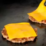 Adiciona 1 hambúrguer+queijo