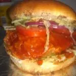 CHICKEN BURGER