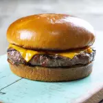 01 - Cheese Burger