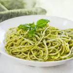 TALLARINES AL PESTO