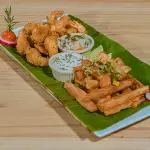 Camarones & yuca frita