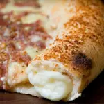 BORDA RECHEADA  DE CREME CHESSE